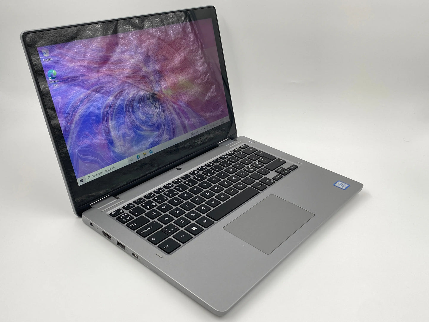 Dell Latitude 3310 2-in-1 | i3-8145U | 8GB RAM | 256GB SSD | 13.3" FHD Touch My Store